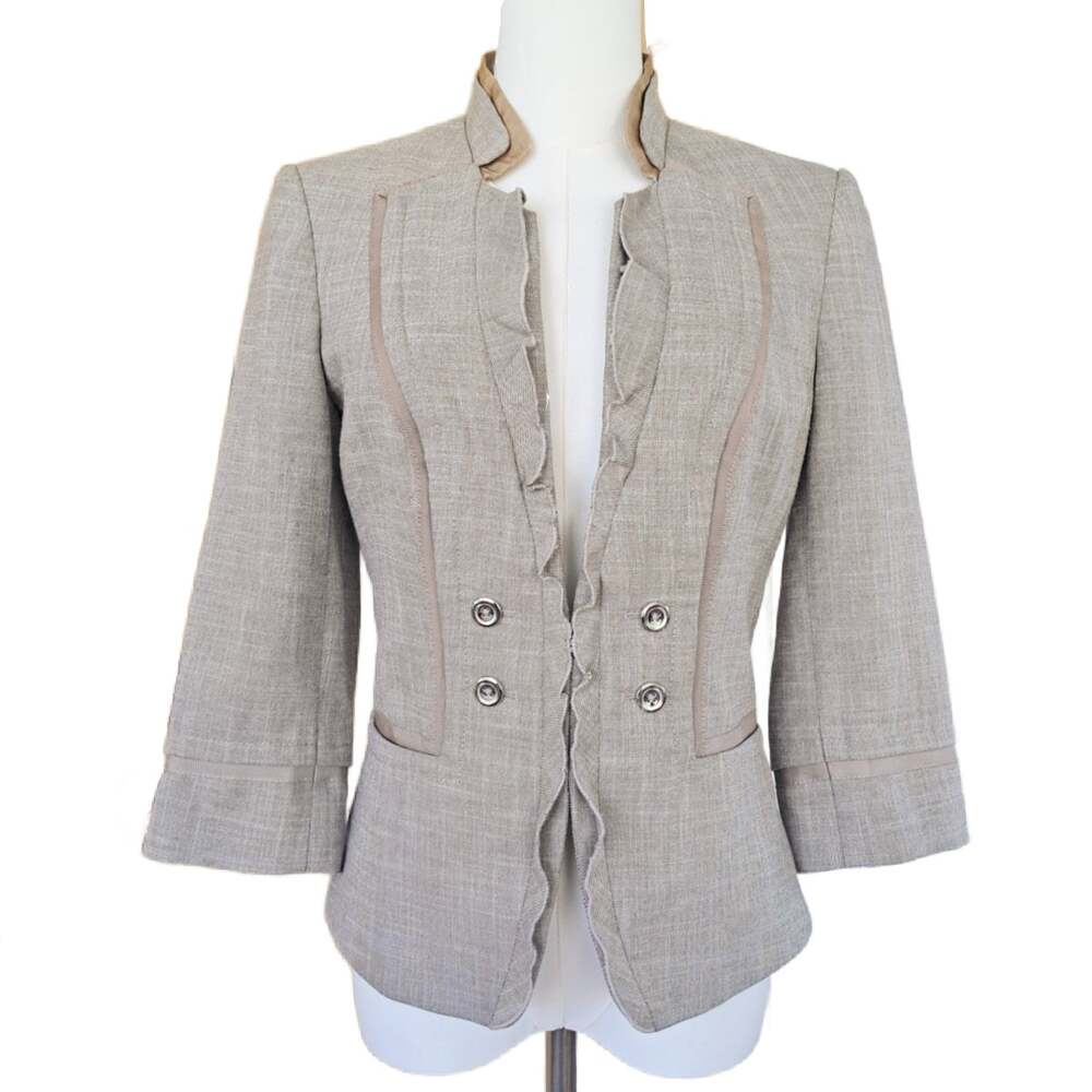 White House Black Market Blazer Size 4 Beige Tan Ruffle Fitted Jacket 3/4 Sleeve